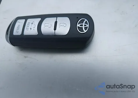 2017 Toyota Yaris Ia z USA, uszkodzony, nr VIN 3MYDLBYVXHY185715